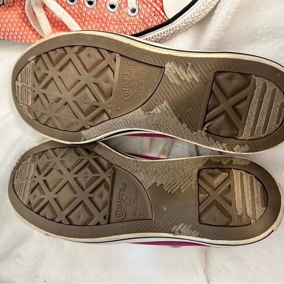 Women’s size 9 Converse All-Star Magenta and Coral Sneakers - Picture 9 of 13